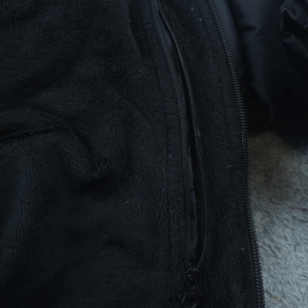 Mountain Hardwear Coat Womens Medium Black Hooded Down Parka Faux Fur Quilted - Picture 8 of 15